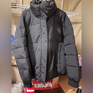 Levi’s Mens XXL puffer Jacket, brand new